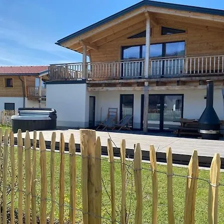 Charivari Inzell, Inzell, Cleaning Included Chalet
