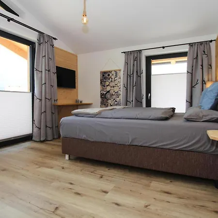 Charivari Inzell, Inzell, Cleaning Included Chalet *